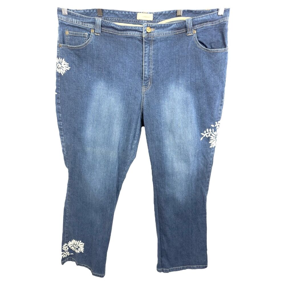 Very Veranesi Plus Size 26W Jeans Straight Leg Blue Denim Embroidered Floral 853